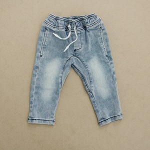 Kids Sawyer Denim Jeans - Olive + Scout - 1 of 4