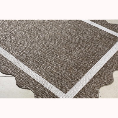 Hauteloom Varro Living Room, Bedroom Patio Outdoor Area Rug - Traditional