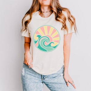 Simply Sage Market Round Waves Short Sleeve Tee - 1 of 4
