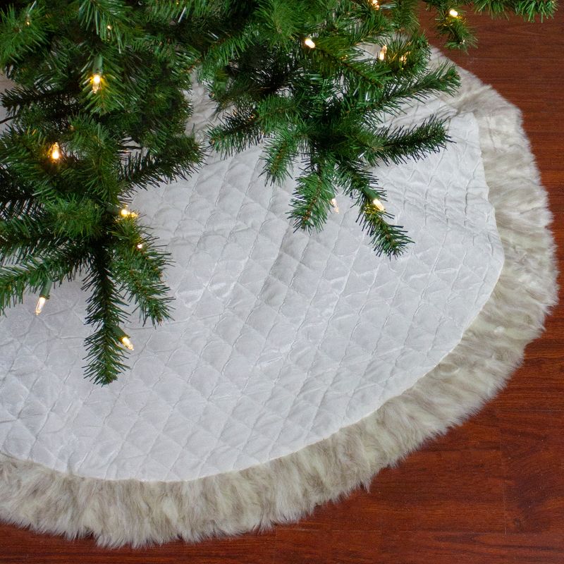 Northlight 48" Beige and Ivory Contemporary Christmas Tree Skirt, 2 of 4