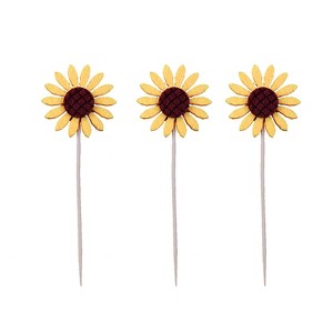O'Creme Yellow Daisy Cake Toppers, Pack of 3 - 1 of 2