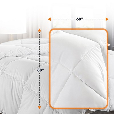 Twin White Down Alternative Microfiber Comforter