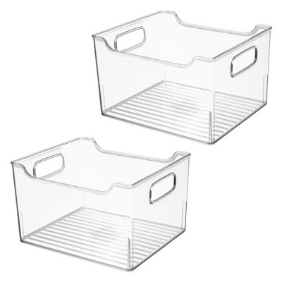 clear plastic containers with handles