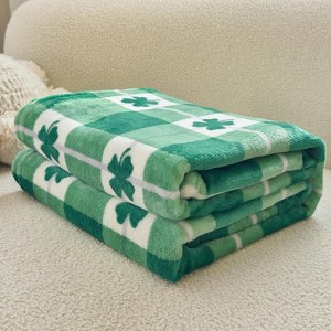 Lomsoe Christmas Grid Blanket Holiday Printed Flannel Throw Blanket Perfect Holiday Decor Gift for Family Friends Christmas Gift. - 1 of 4