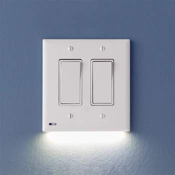 SnapPower SwitchLight - LED Night Light - For Double-Gang Light Switches - Bright and Dim Settings - Auto On/Off Sensor (Rocker)