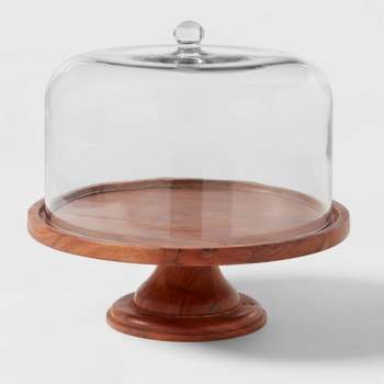 Nordic Ware Bundt Cake Stand with Locking Dome Lid