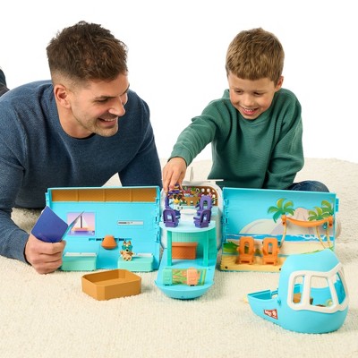 Bluey 3-in-1 Transforming Plane Resort Playset