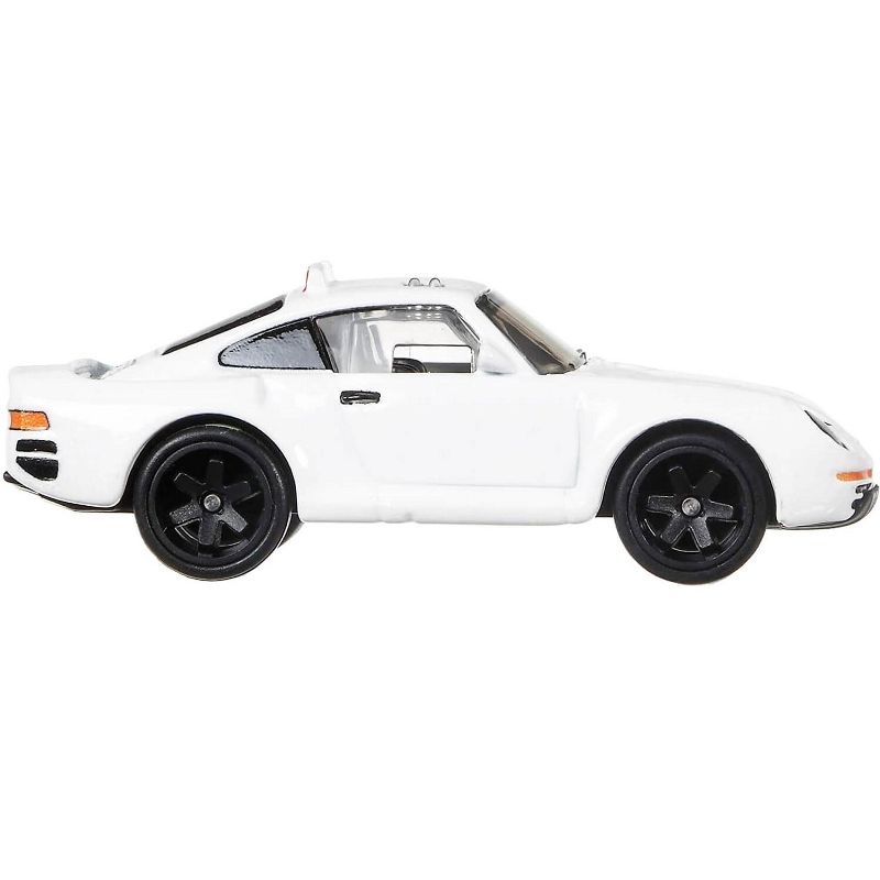 1986 Porsche 959 White "Deutschland Design" Series Diecast Model Car by Hot Wheels, 2 of 4