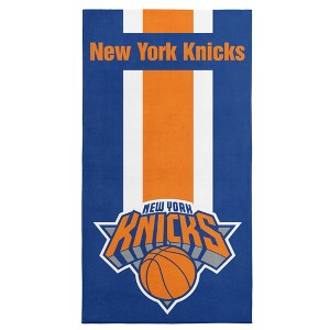 New York Knicks NBA Zone Read Beach Towel 30 x 60 inches - 1 of 4