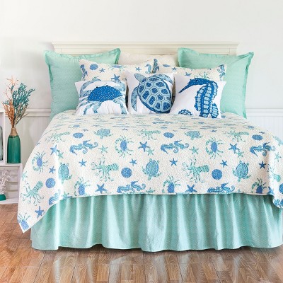 C&F Home Brisbane Beach Coastal Cotton Quilt Set  - Reversible and Machine Washable