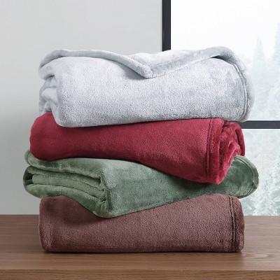 Luxurious Dark Red Sherpa 50"x60" Reversible Plush Throw
