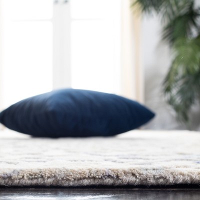 Handmade Grey and Blue Wool Square Area Rug