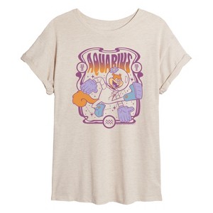 Women's - SpongeBob SquarePants - Sandy Cheeks Aquarius Karate Oversized Graphic T-Shirt - 1 of 4