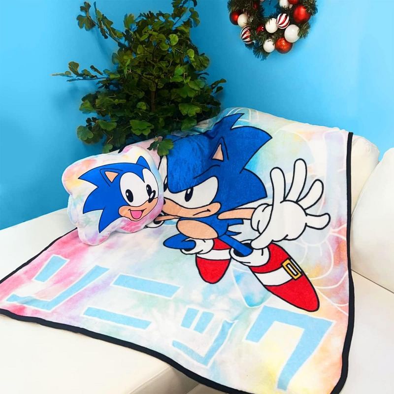 Just Funky Sonic The Hedgehog Tie-Dye 45 x 60 Inch Fleece Throw Blanket & Pillow, 4 of 5