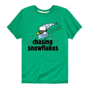 Boys' - Peanuts - Snoopy & Woodstock Chasing Snowflakes Christmas Short Sleeve Graphic T-Shirt - 1 of 4