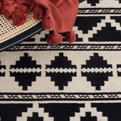 Black and Ivory Geometric Wool 8' x 10' Flat Woven Rug