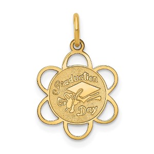 Black Bow Jewelry 14k Yellow Gold Graduation Day Engravable Charm or Pendant, 15mm - 1 of 4