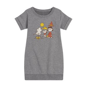 - Peanuts - Snoopy And Lucy Graphic Short Sleeve Fleece Dress - 1 of 4