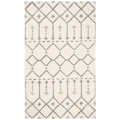 Ivory and Grey 3' x 5' Hand Tufted Wool Area Rug