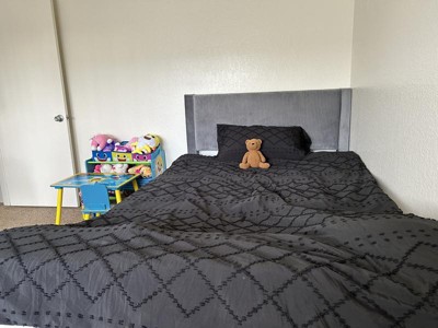 Guest review image 1 of 3, zoom in