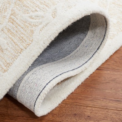 Ivory Hand-Tufted Wool 4' x 6' Area Rug