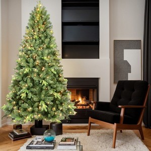 Resenkos Artificial 7ft  Christmas Tree with 1875 PE/PVC Mixed Branch Tips, 450 UL warm white led - 1 of 4