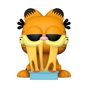 Funko POP! Comics: Garfield with Lasagna Vinyl Figure - 1 of 3