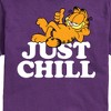 Men's - Garfield - Just Chill Short Sleeve Graphic T-Shirt - 2 of 4