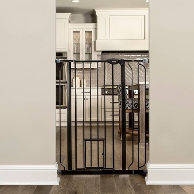 walk through baby gate with pet door