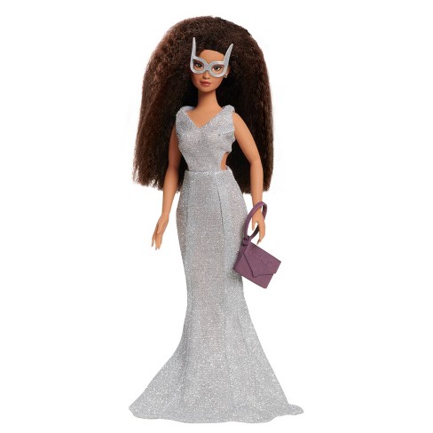 Naturalistas 11.5-inch Grace Fashion Doll and Accessories with 4B