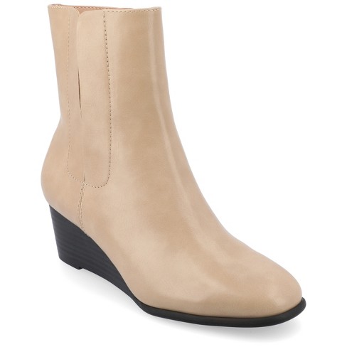 Target 2025 tan booties