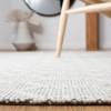 Vermont VRM308 Hand Loomed Area Rug  - Safavieh - 4 of 4