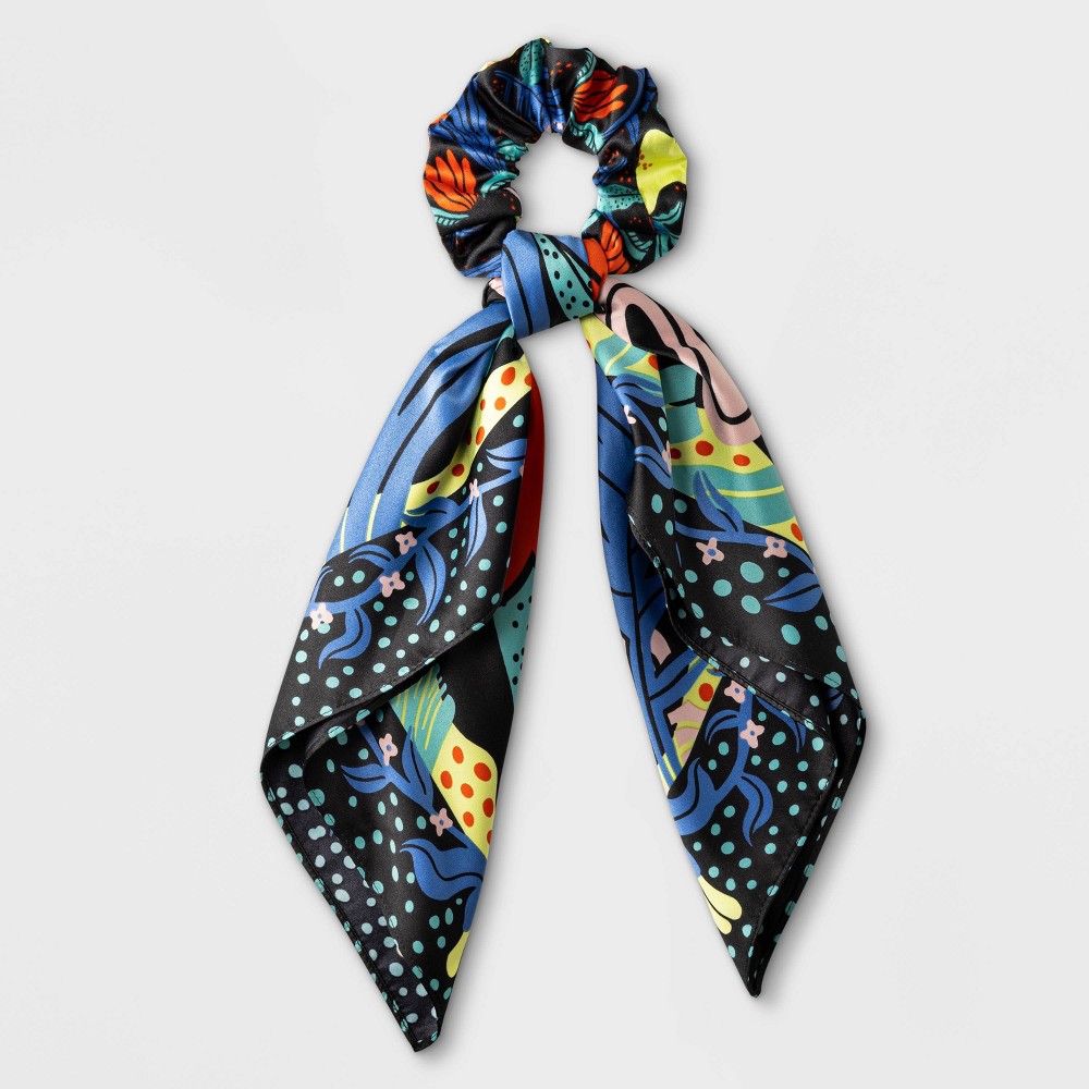 Latino Heritage Month Black Floral Scrunchie