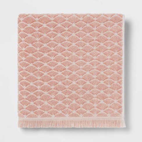 Salmon pink online towels