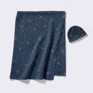 Hospital Muslin Swaddle and Hat Gift Set - 2ct - Blue Stars- Cloud Island™ - 1 of 4