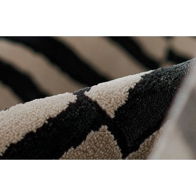 Xander Black and White Wool Synthetic 8' x 10' Rectangular Rug