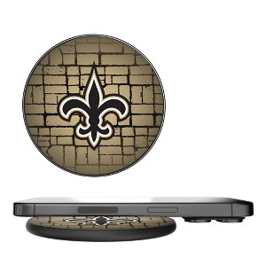 NFL NFC Teams Brick Wall 15-Watt Wireless Charger - 1 of 4