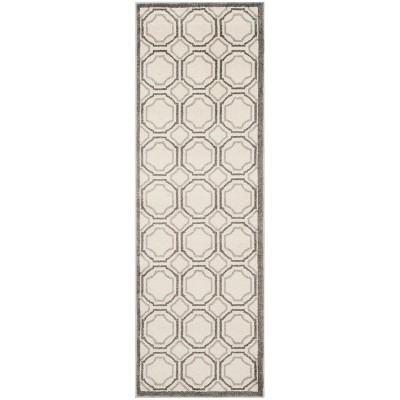 Amherst AMT411 Power Loomed Area Rug  - Safavieh