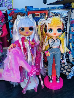 L.O.L. Surprise! O.M.G. Remix Pop B.B. Fashion Doll – 25 Surprises