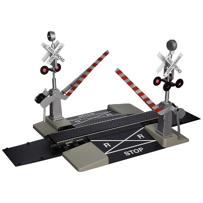 Bachmann Industries BT-96214 Large Scale Steel Alloy Track with Operating Gate