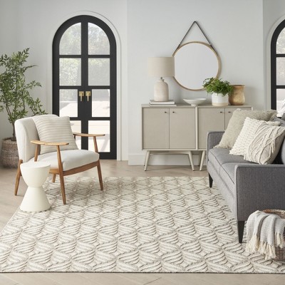 Aloha Tropical Palm 5'3" x 7'5" Ivory Grey Outdoor Rug