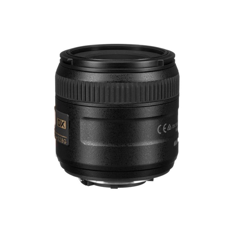 Nikon AF-S DX Micro NIKKOR 40mm f/2.8G Lens, 2 of 5