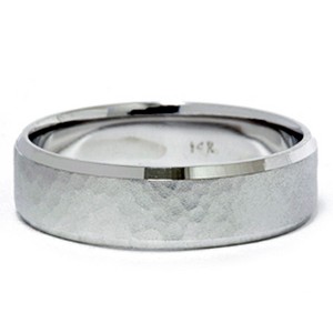 Pompeii3 Mens 14K White Gold Hammered Beveled Wedding Band New - 1 of 4