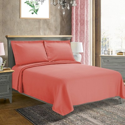 Diamond Cotton Matelasse Decorative Bedspread and Pillow Sham Set by Blue Nile Mills