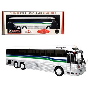 1984 Eagle Model 10 Motorcoach Bus "Montreal" (Canada) "Voyageur" 1/87 (HO) Diecast Model by Iconic Replicas - 1 of 3