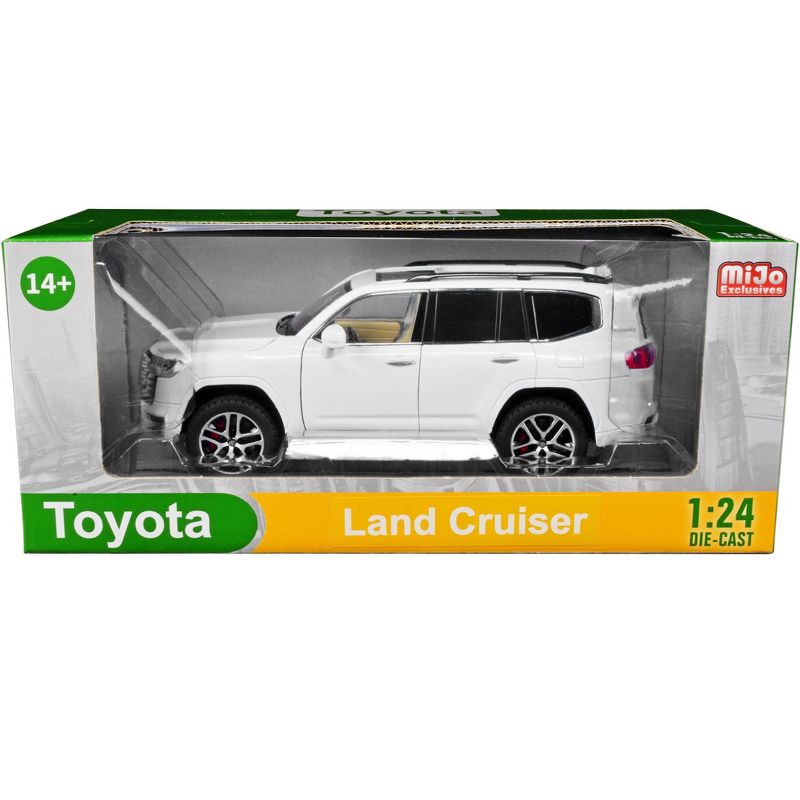 Toyota Land Cruiser White 1/24 Diecast Model Car, 1 of 4