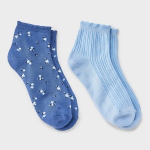 Women's Floral 2pk Ankle Socks with Scallop Cuff - Auden™ 4-10 - 1 of 3