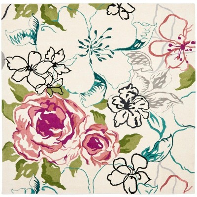 Wyndham WYD378 Hand Tufted Area Rug  - Safavieh