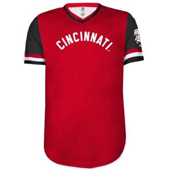 MLB Cincinnati Reds Men's V-Neck Pullover T-Shirt