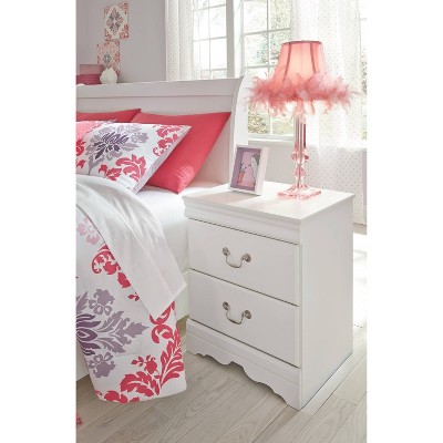 White Contemporary 2-Drawer Nightstand with Antique Pulls